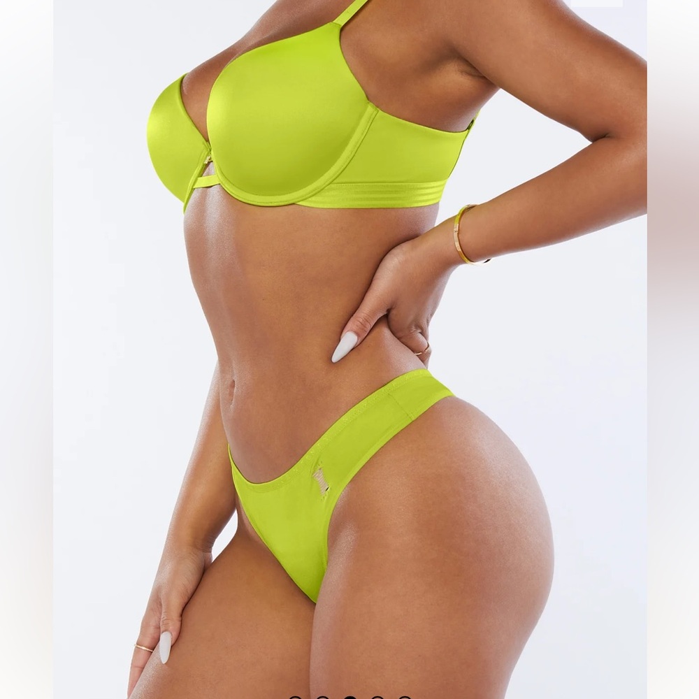 Savage X Fenty Microfiber Thong in Daisy Yellow